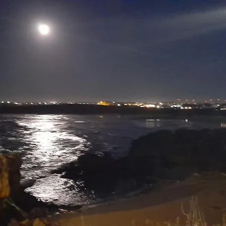 Alojamento de Acomodação e Pequeno-almoço Casa Mares 3 3*
