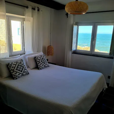 Alojamento de Acomodação e Pequeno-almoço Casa Mares 3